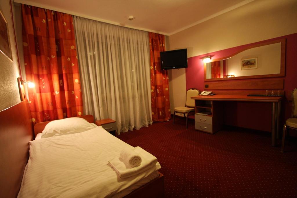 Hotel Orion Sosnowiec Rom bilde